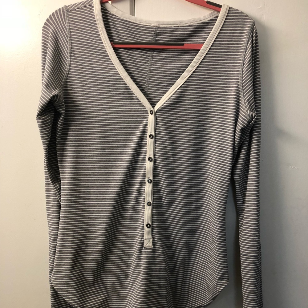 Lululemon grey & white striped long sleeve henley